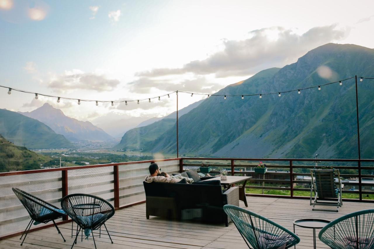 Alpenhaus Kazbegi Hotel&Restaurant Exterior foto