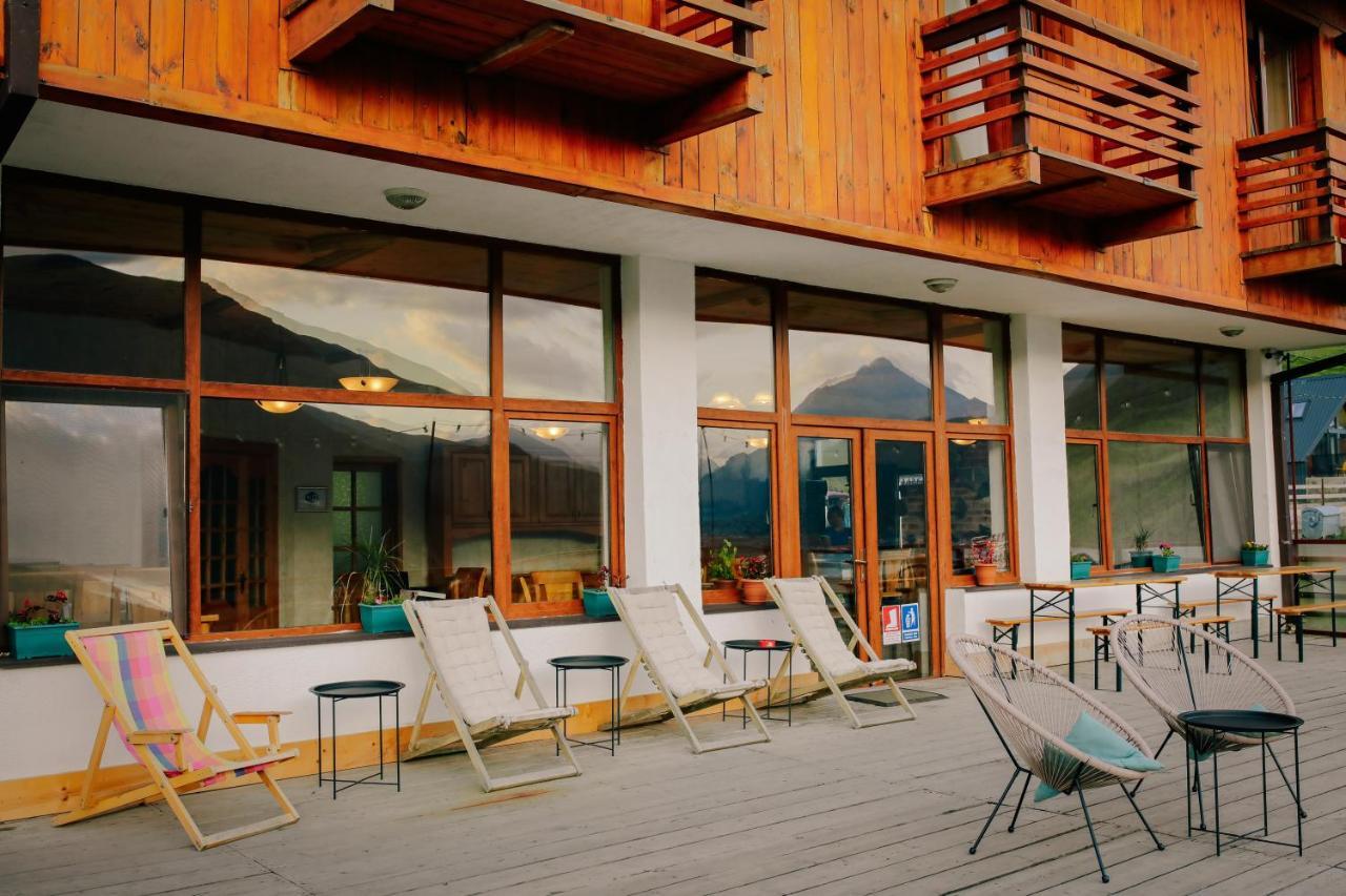 Alpenhaus Kazbegi Hotel&Restaurant Exterior foto