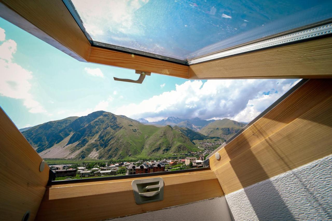 Alpenhaus Kazbegi Hotel&Restaurant Exterior foto